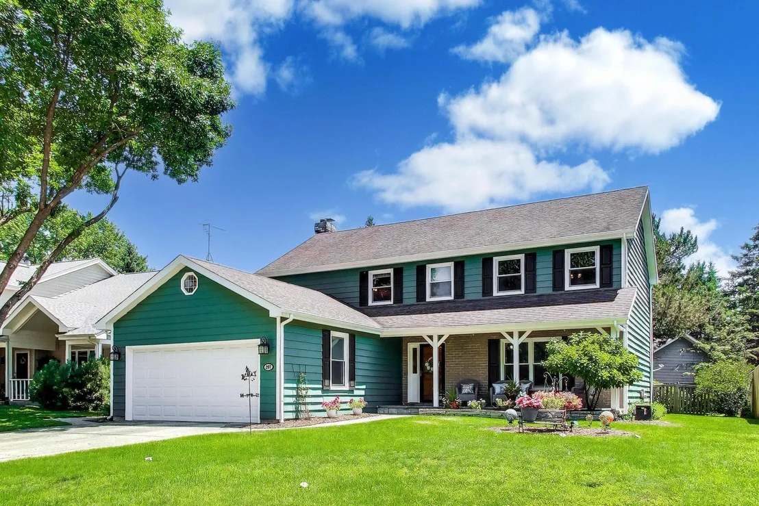 Photo of 207 Mainsail Drive