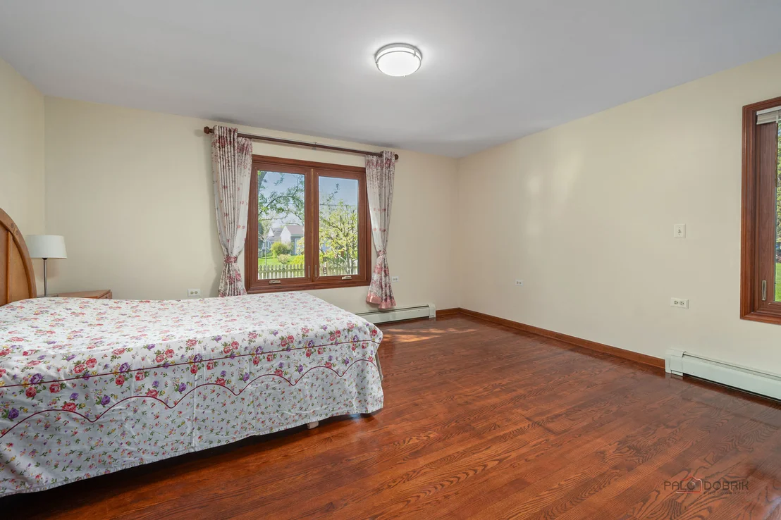 Photo of 807 Burris Avenue