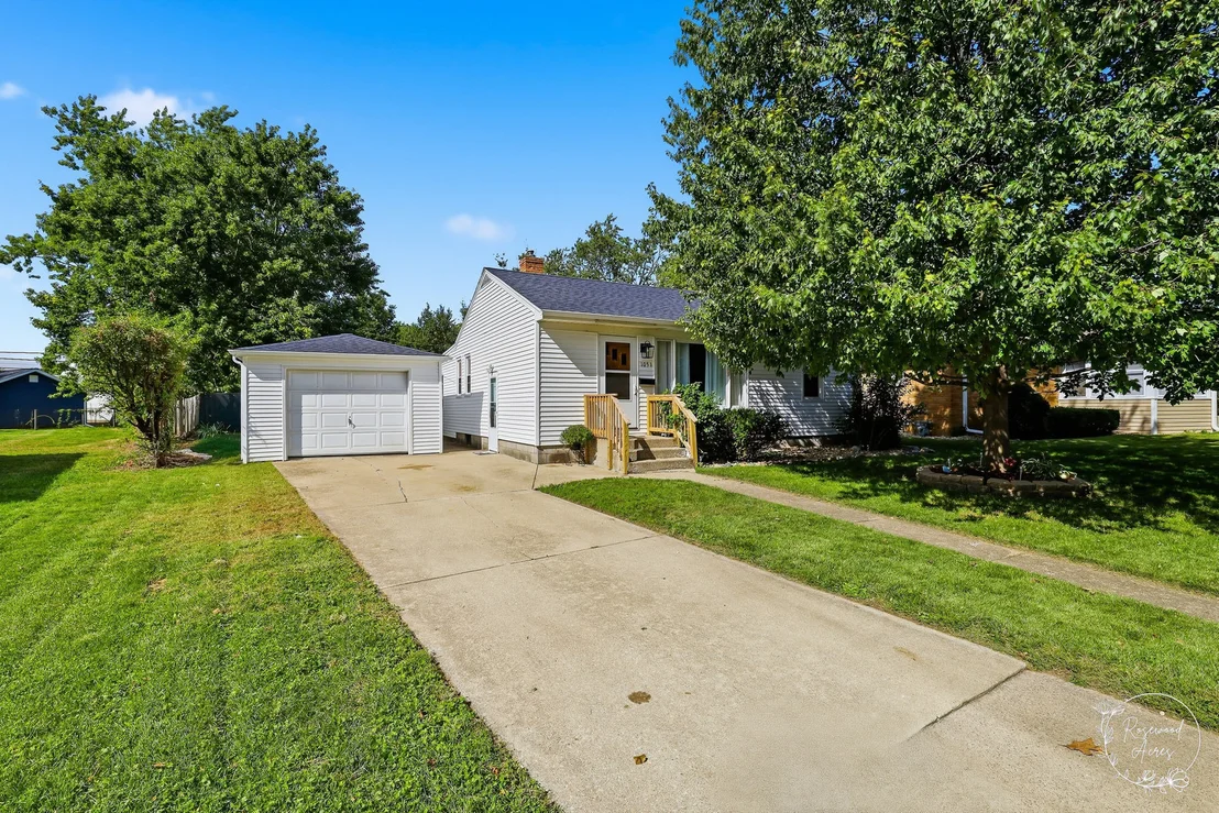 Photo of 1051 Cook Boulevard