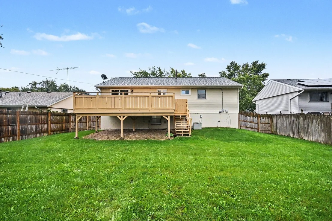 Photo of 614 Oriole Drive
