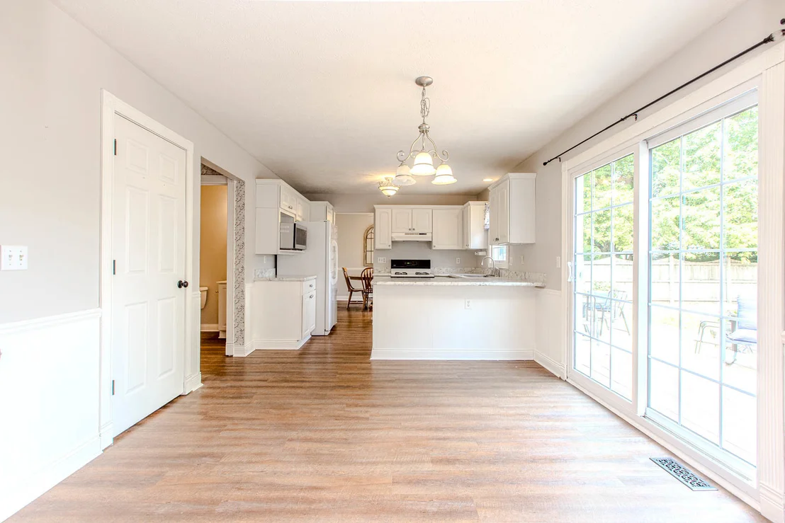 Photo of 1506 DONEGAL Drive