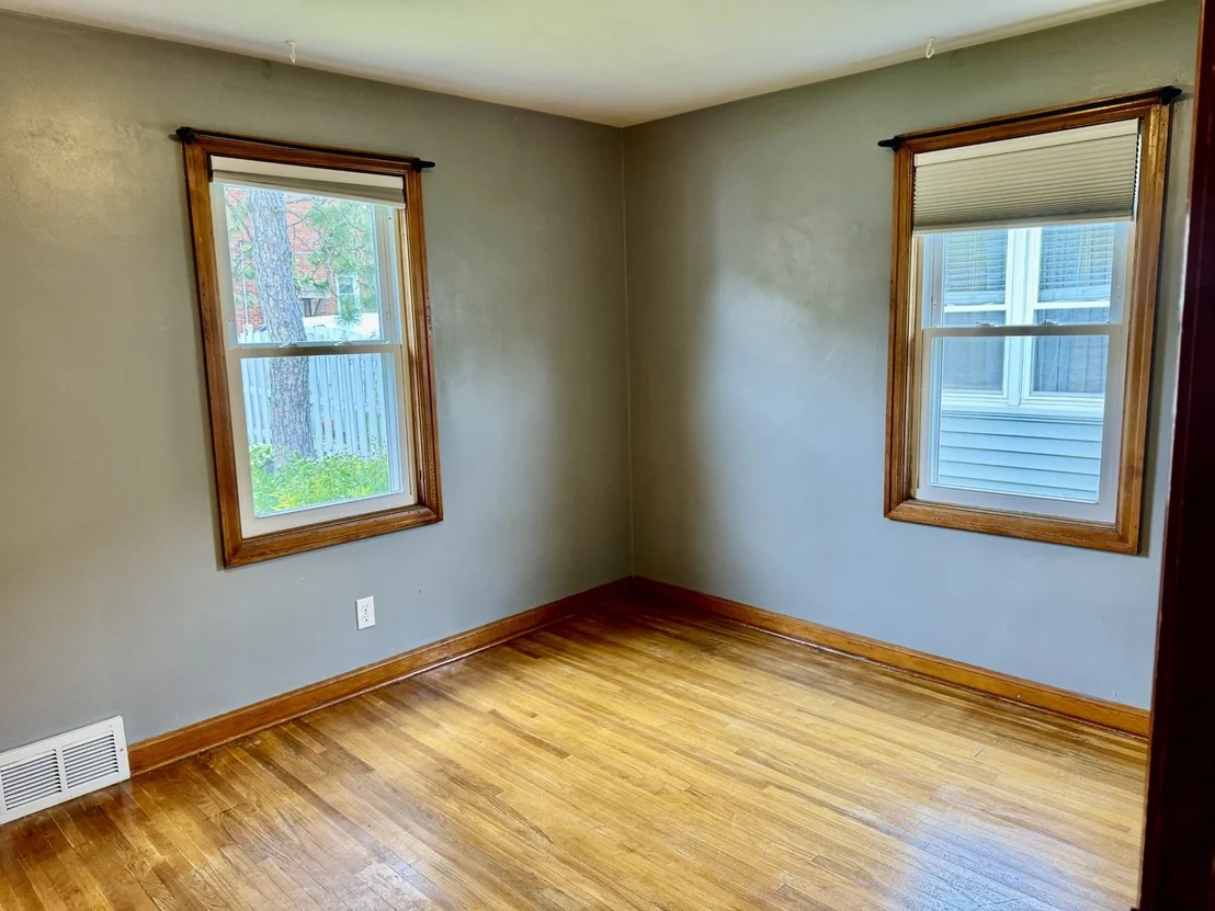 Photo of 415 9th Place