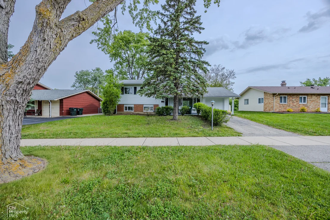Photo of 430 Bode Road