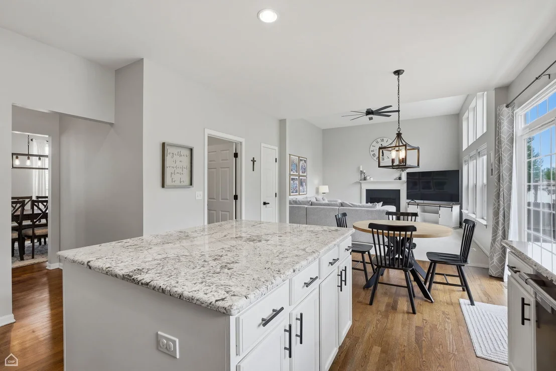 Photo of 628 Manhattan Circle