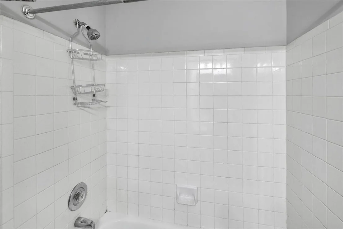 Photo of 912 MANCHESTER Circle