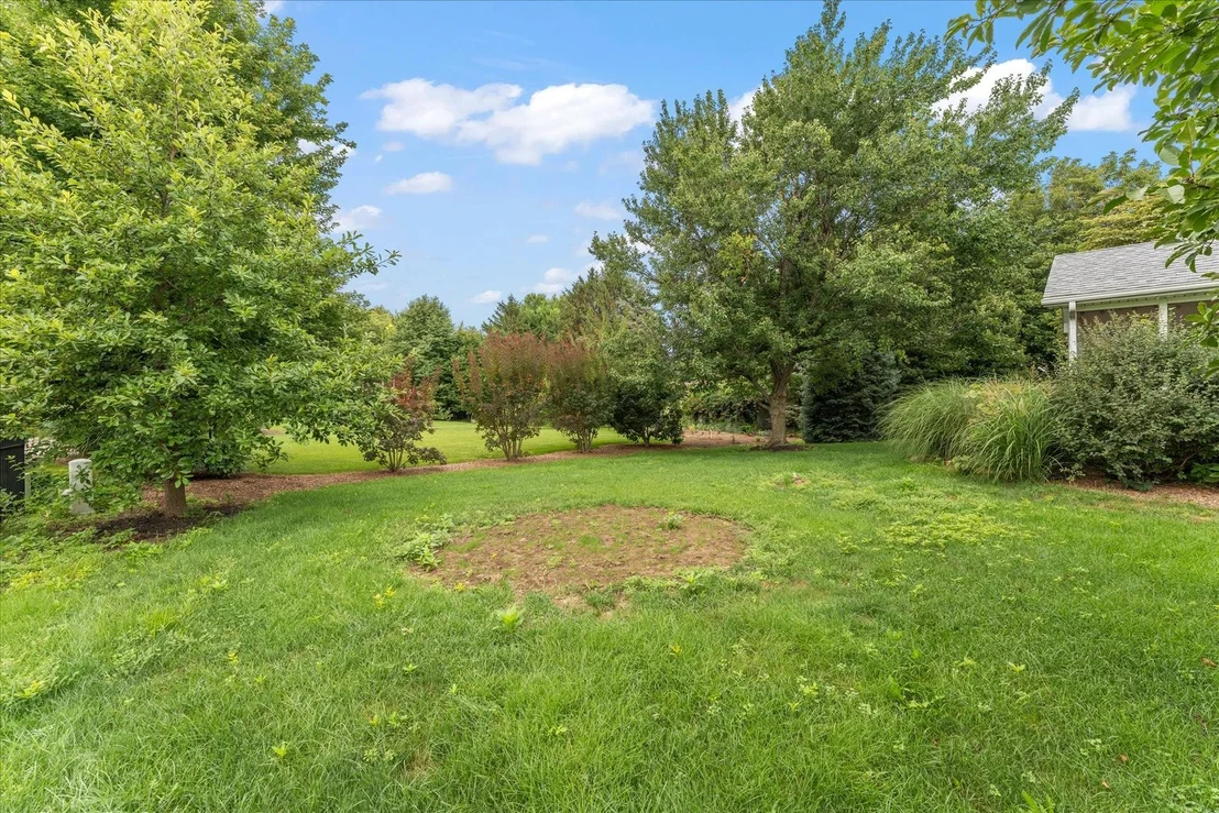 Photo of 1703 Deer Run Drive