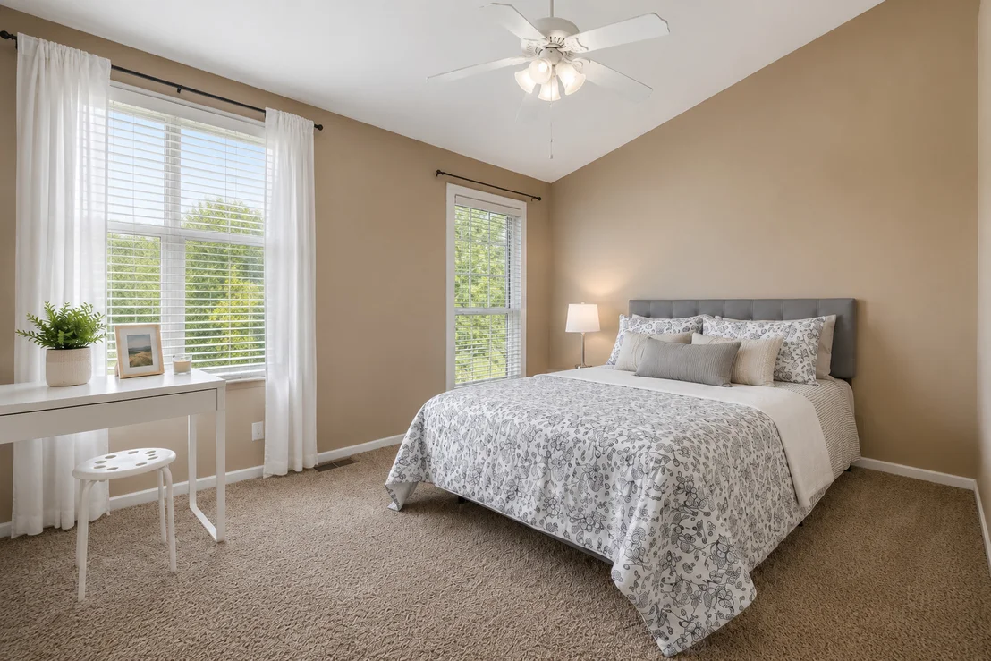 Photo of 121 Golfview Drive
