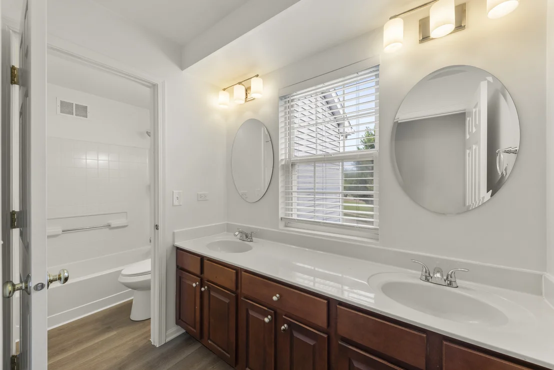 Photo of 707 Hoover Drive