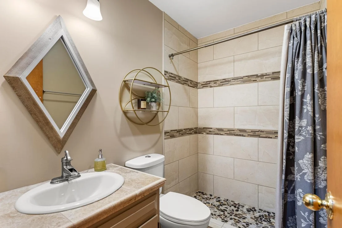 Photo of 2106 Hagan Boulevard
