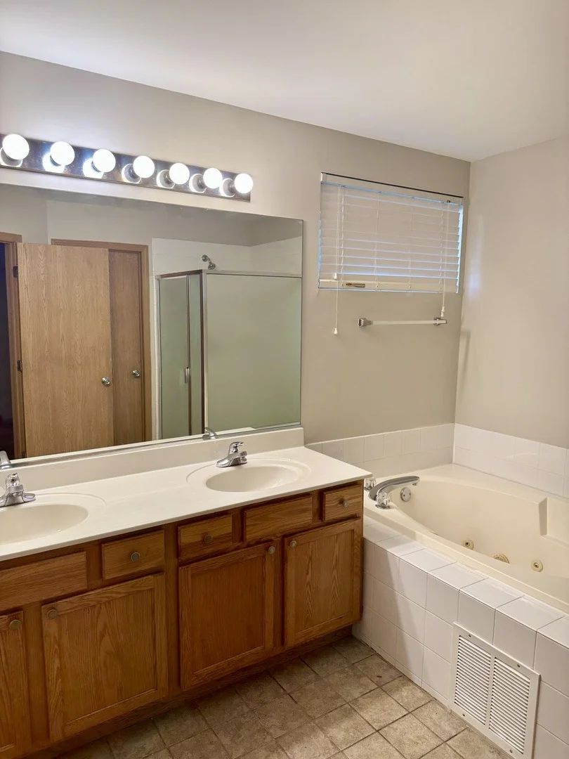 Photo of 6216 Pond View Drive