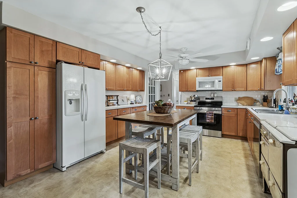 Photo of 1006 MAITLAND Drive