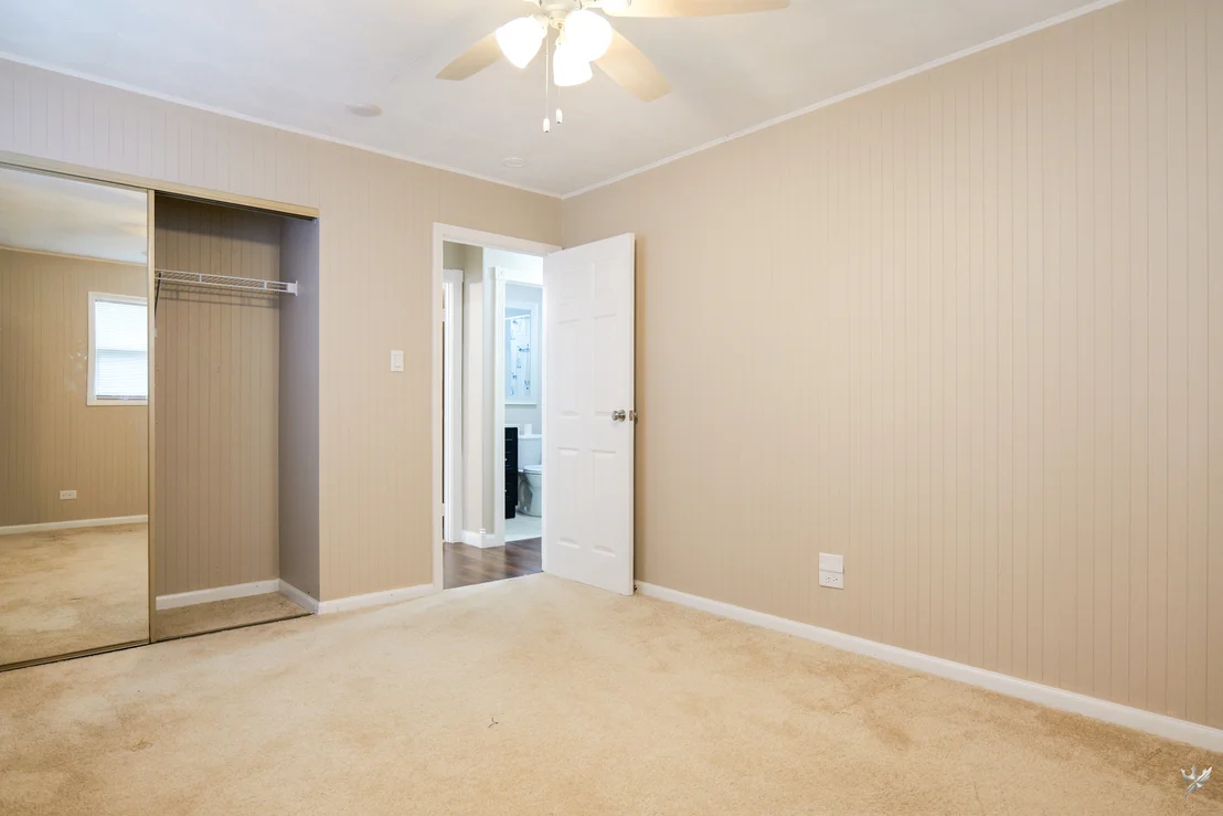 Photo of 1595 Highland Boulevard