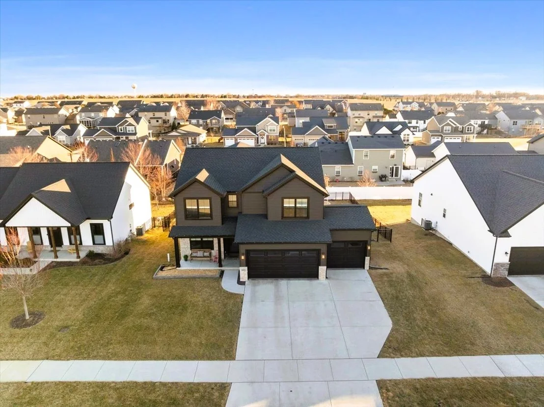 Photo of 2625 Shale Road