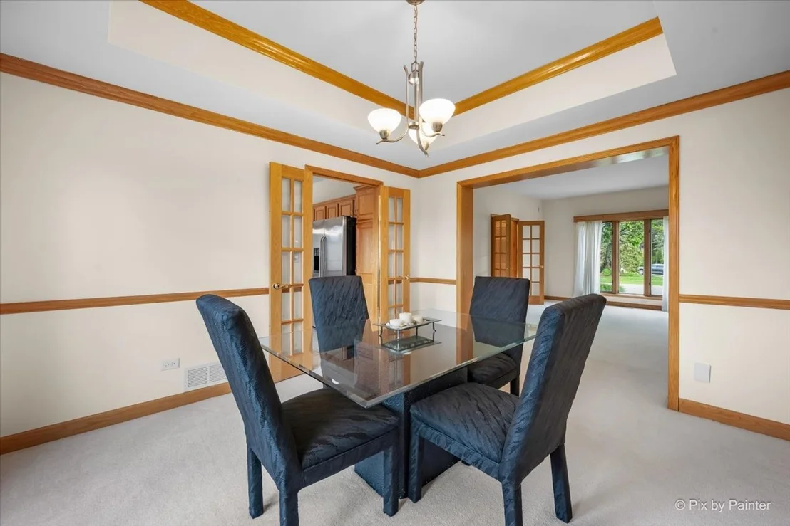 Photo of 958 W Stonehedge Drive