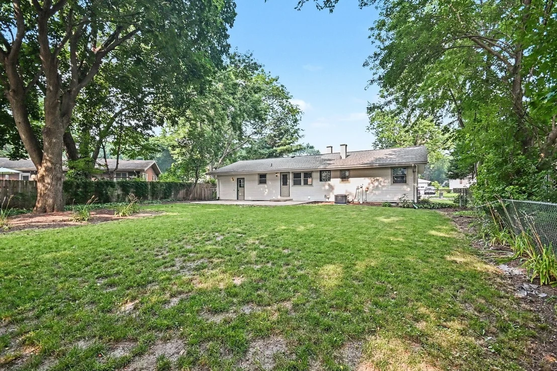 Photo of 209 Maureen Drive