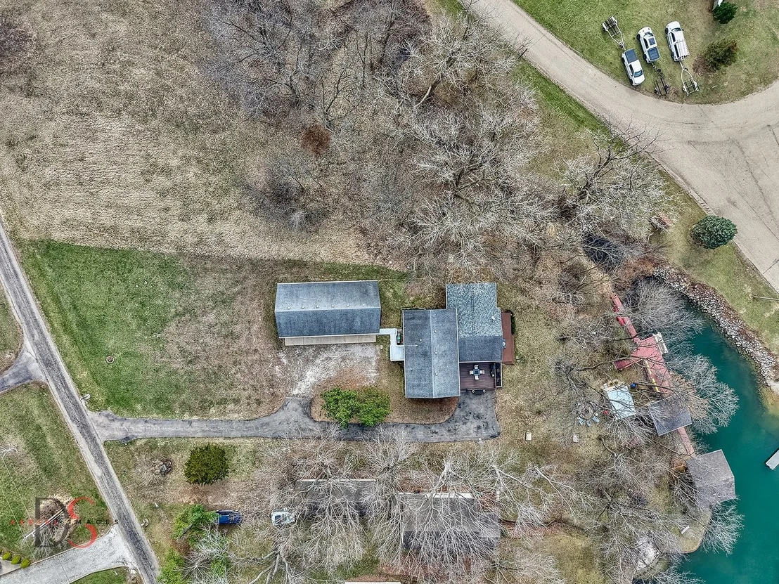 Photo of 152 Beachview Court