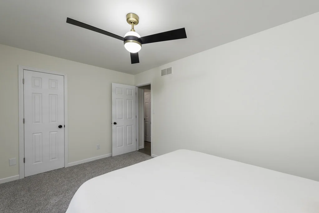 Photo of 1826 Willow Road