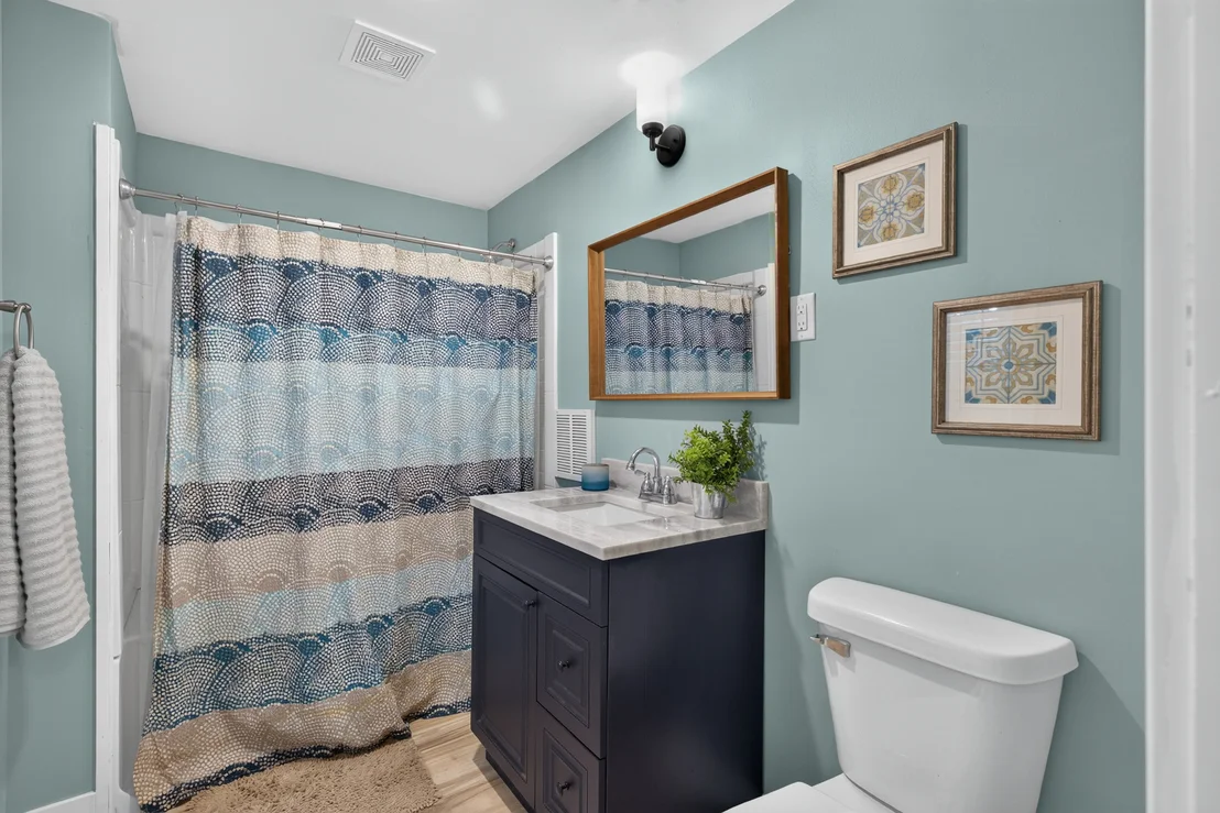 Photo of 127 W Moore Street
