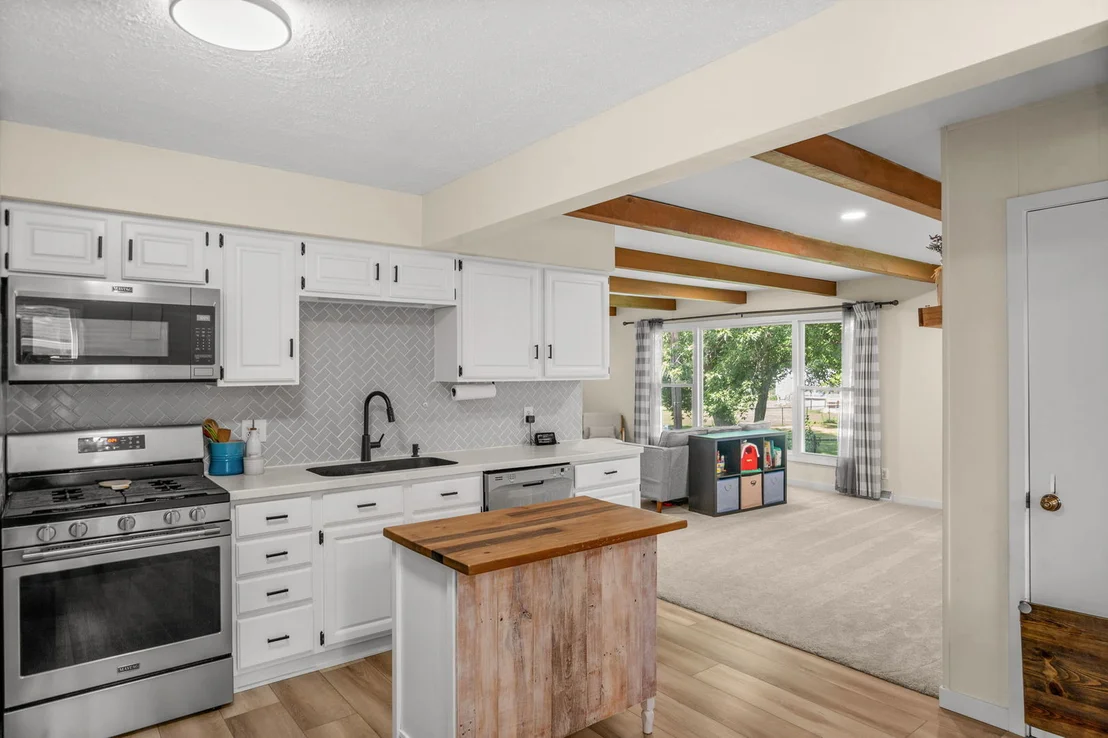 Photo of 1530 Sunrise Drive