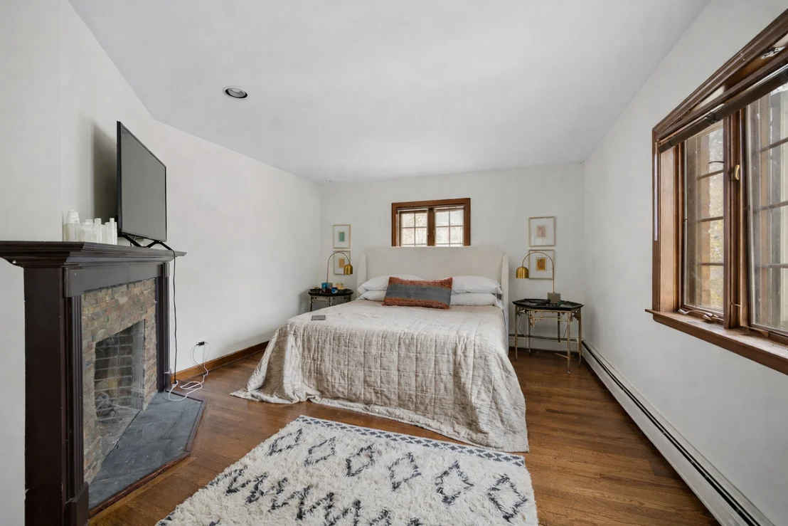 Photo of 373 Sunset Road