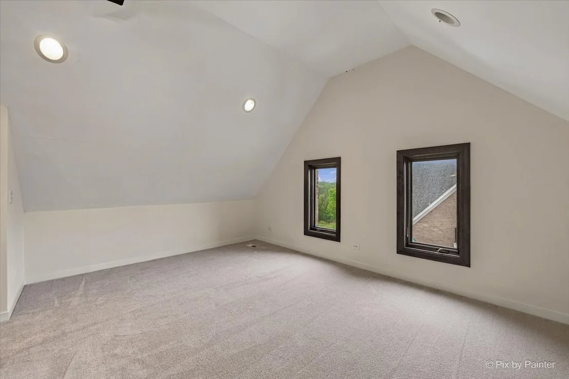 Photo of 5N719 Castle Drive