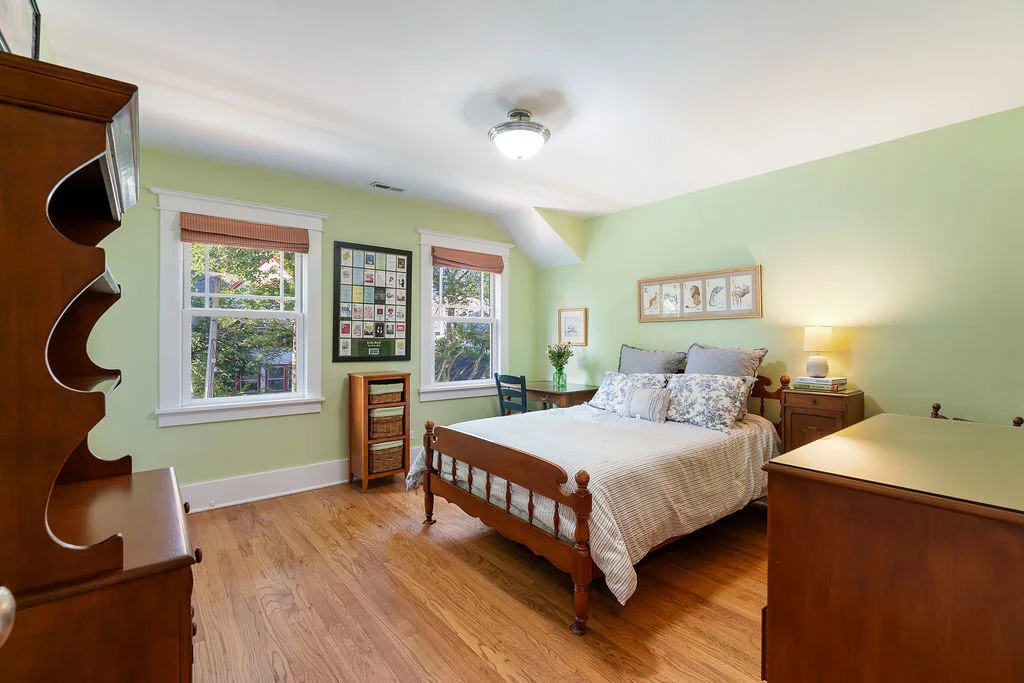 Photo of 216 4th Street