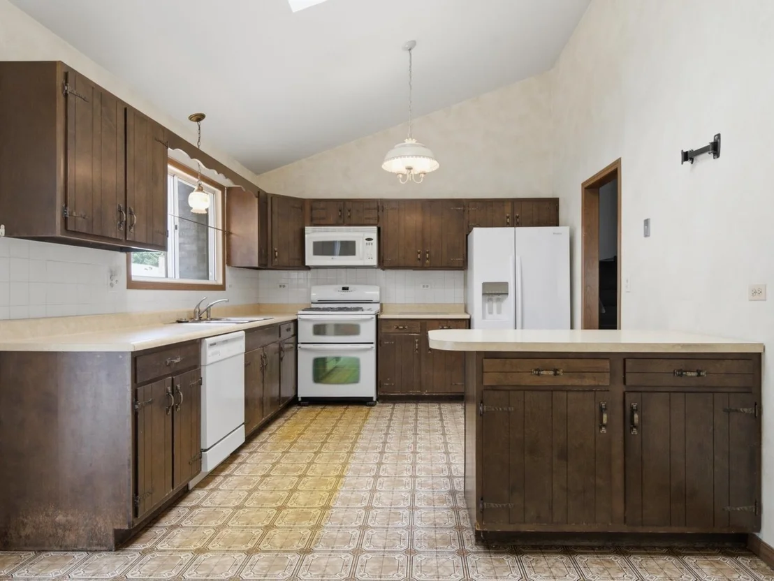 Photo of 519 Maple Lane