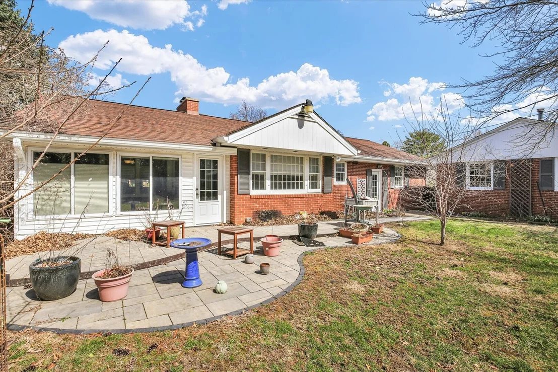 Photo of 701 Hamilton Drive