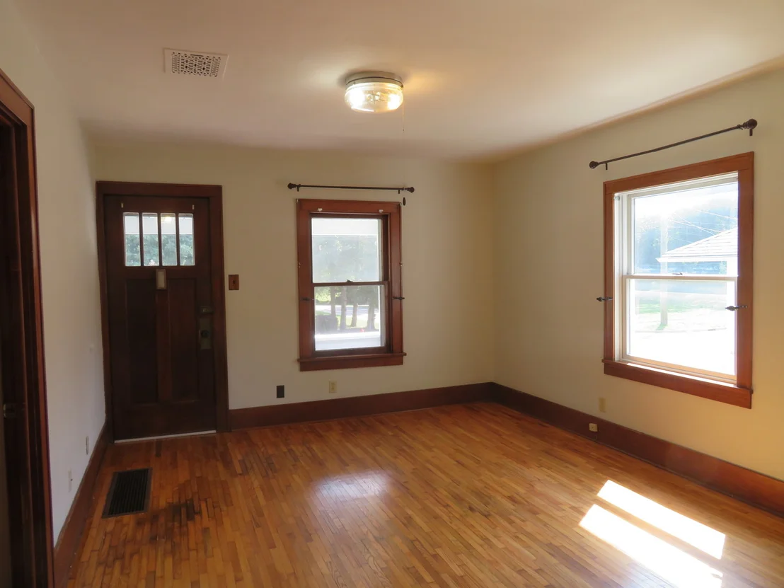 Photo of 604 West Avenue