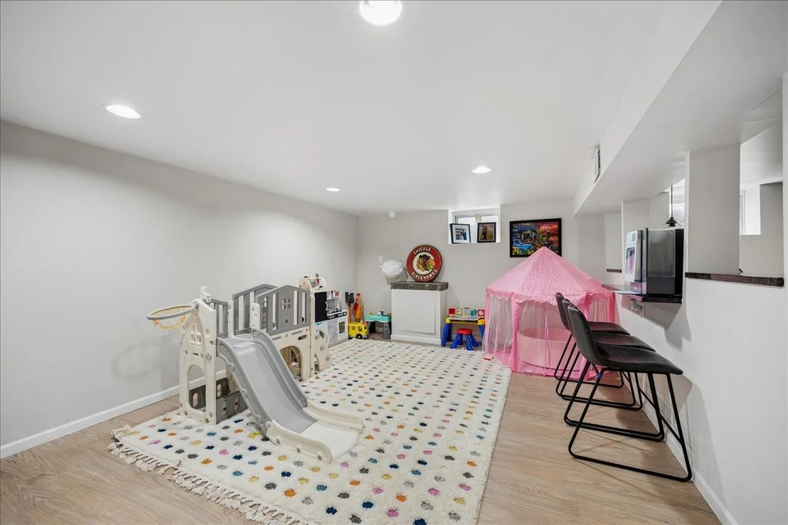 Photo of 400 Washington Street