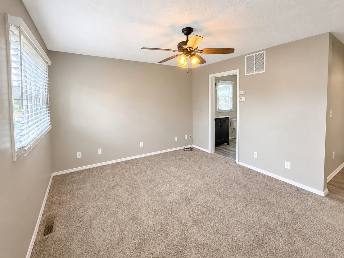 Photo of 202 W Cedar Street