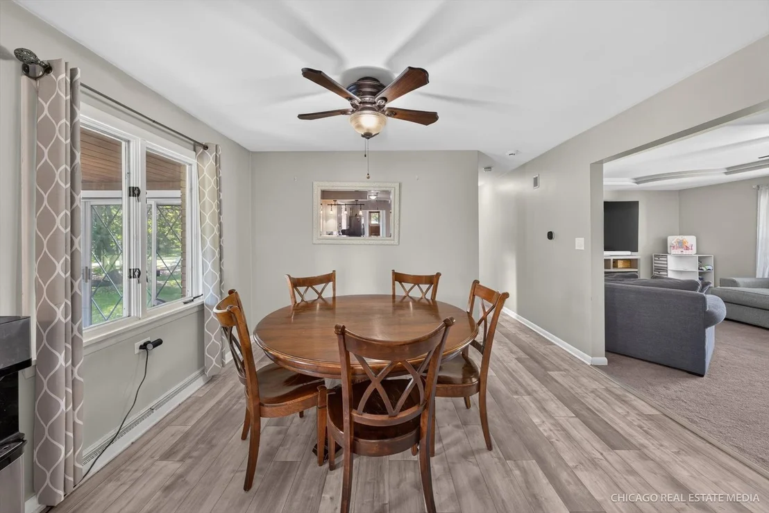 Photo of 465 N Shady Oaks Drive