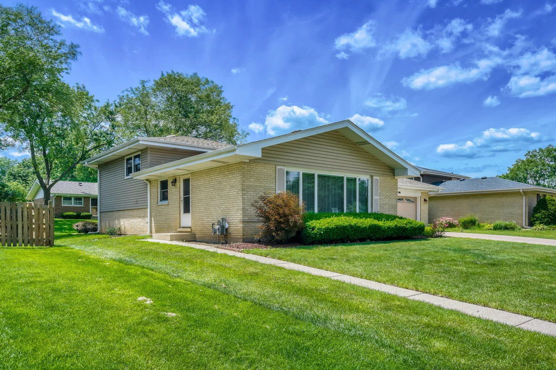 Photo of 532 Summit Drive
