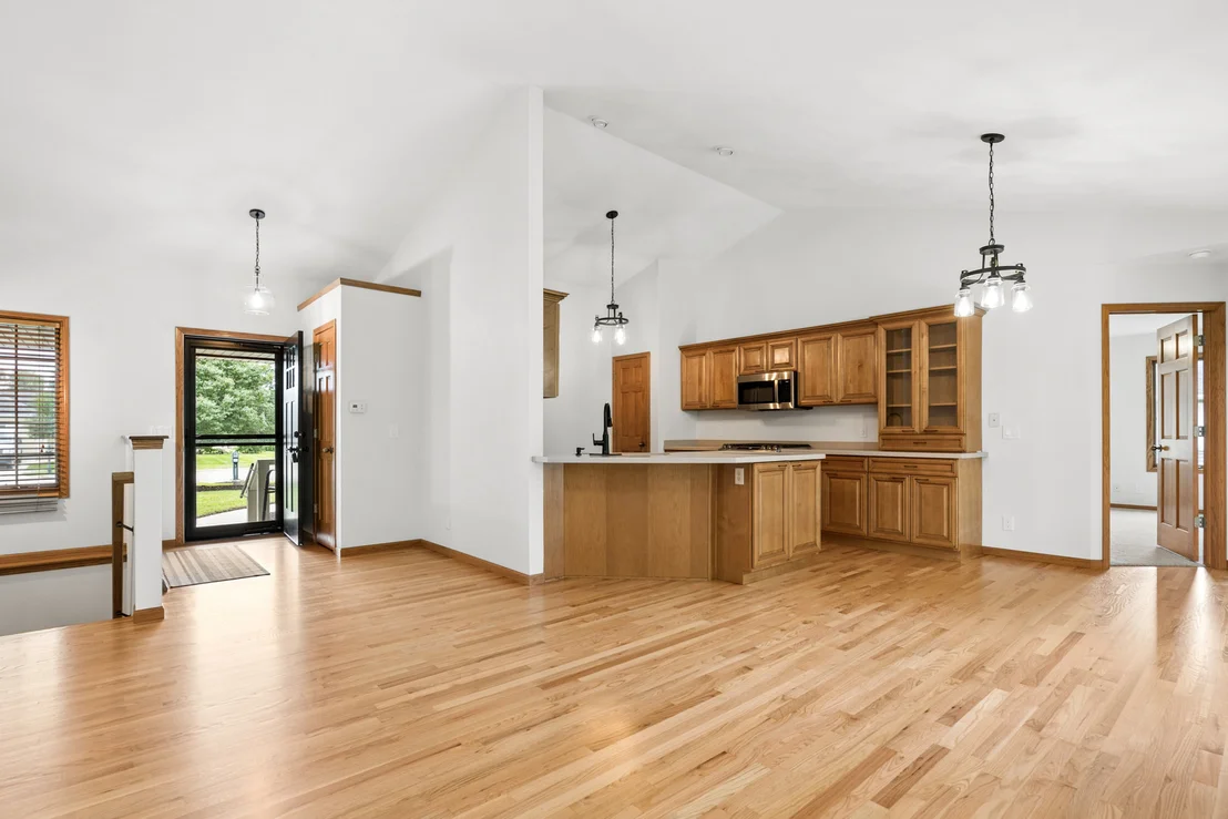 Photo of 548 Winter Drive
