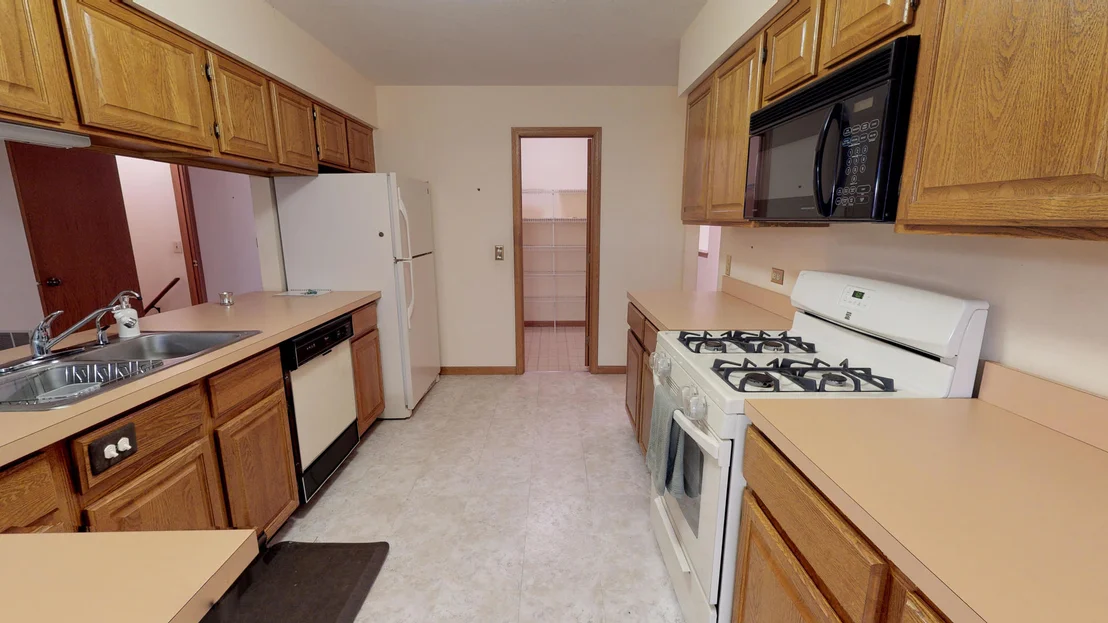 Photo of 1233 Lynnfield Lane