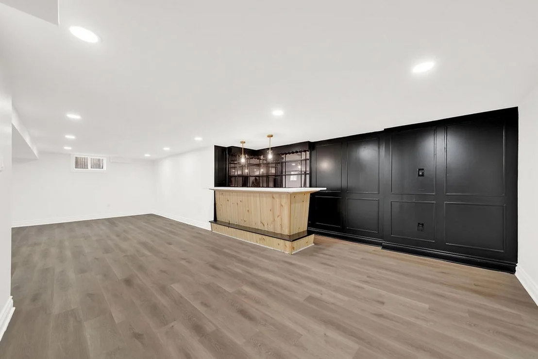 Photo of 3245 S Manor Drive