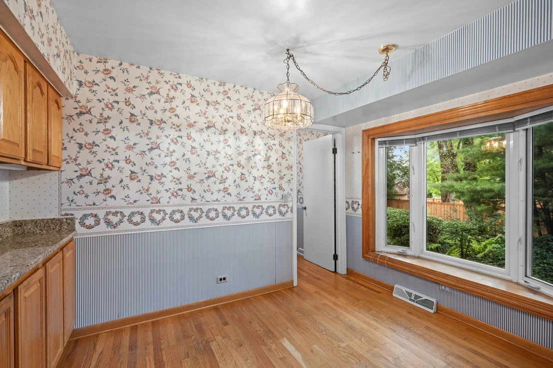 Photo of 321 Ambleside Drive