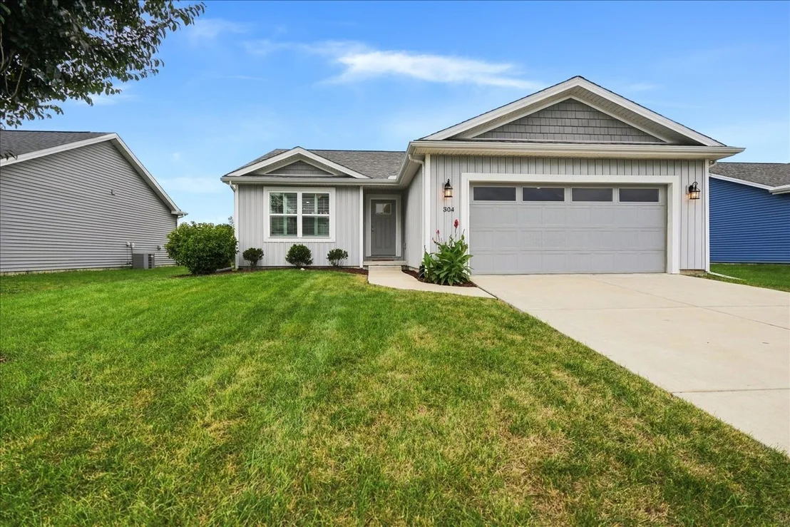 Photo of 304 Bobwhite Way