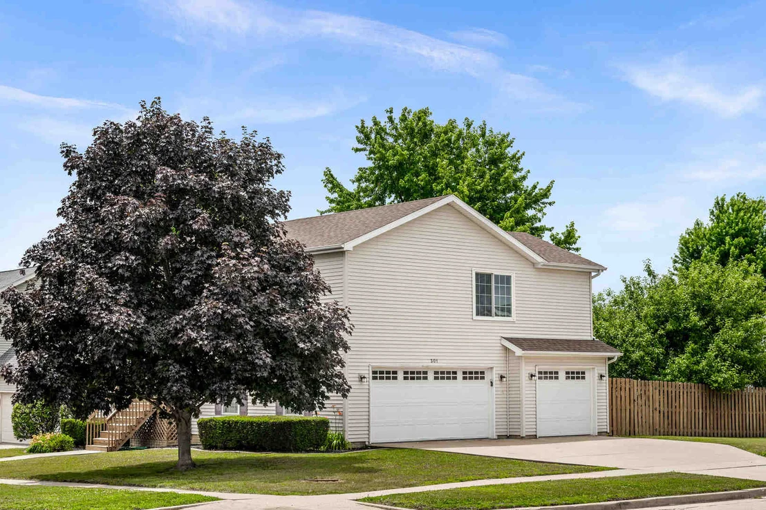 Photo of 301 Waterford Estates Drive
