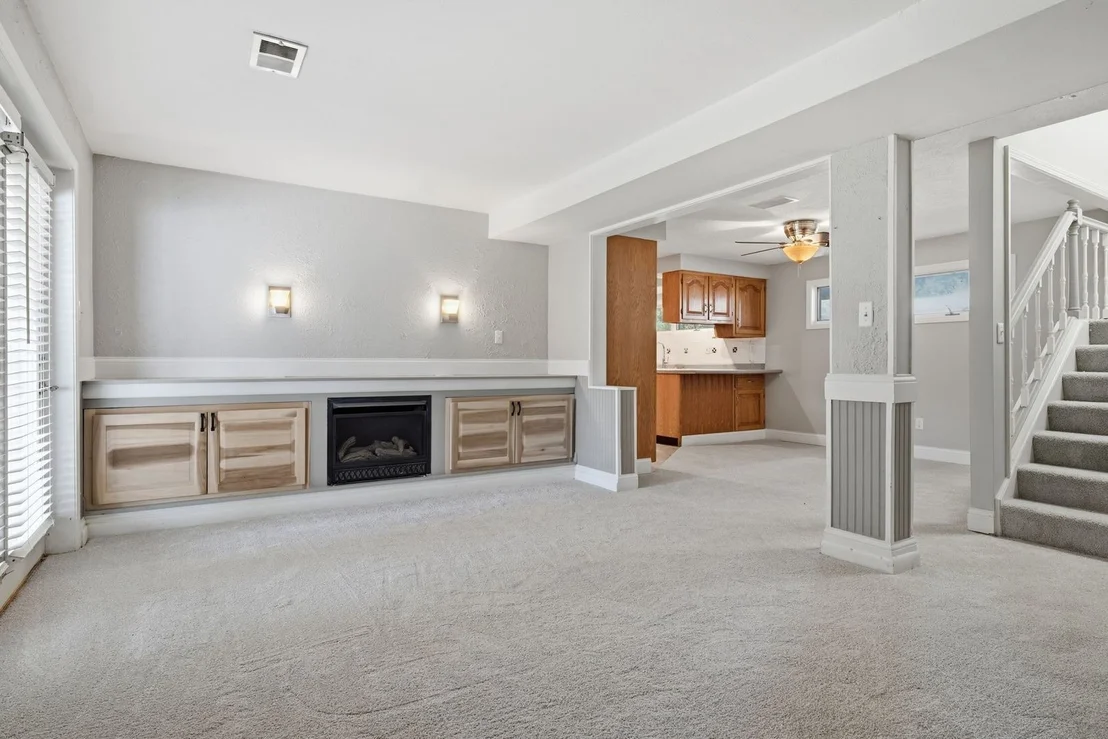 Photo of 15 Kingswood Drive