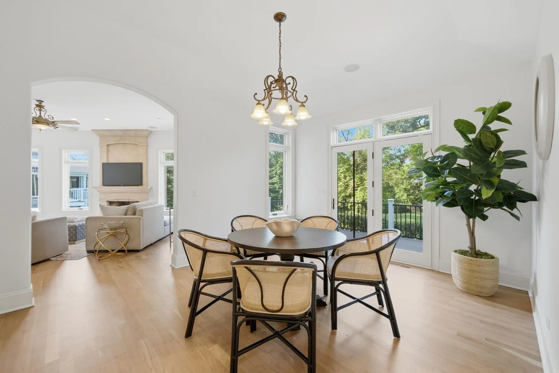 Photo of 920 Raleigh Road