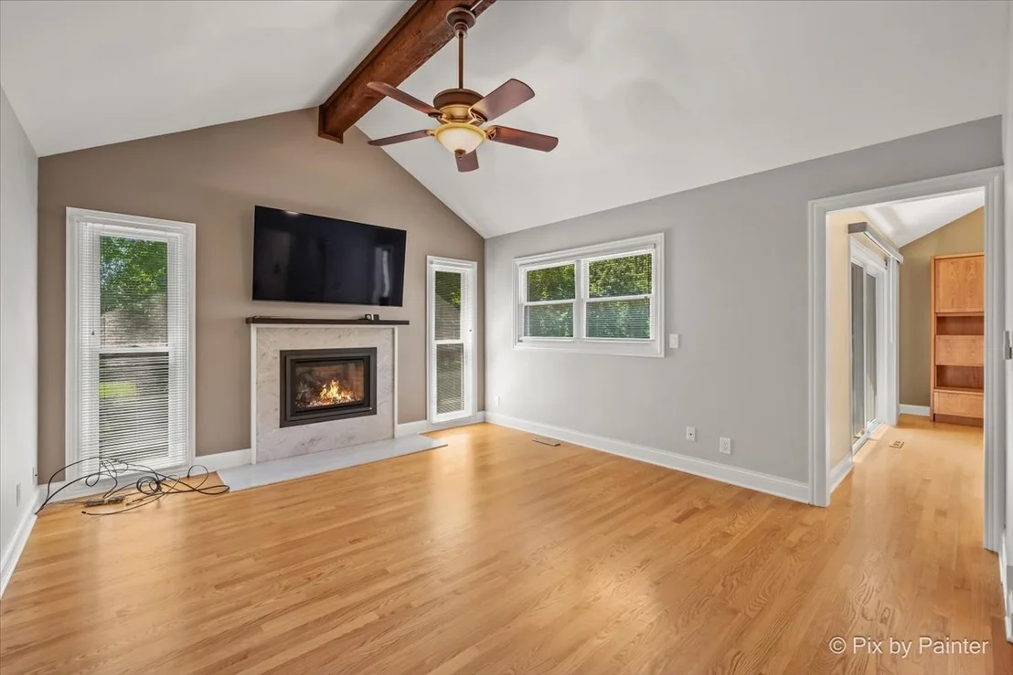Photo of 725 N Vista Drive