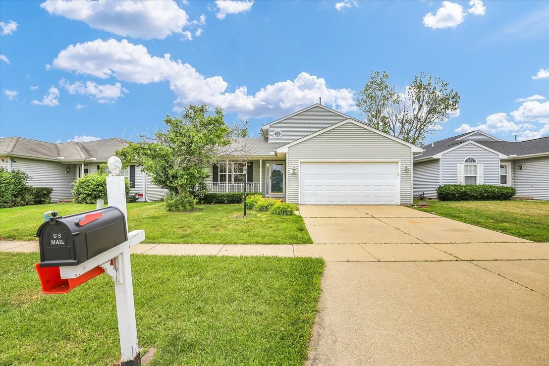 Photo of 705 Erin Drive