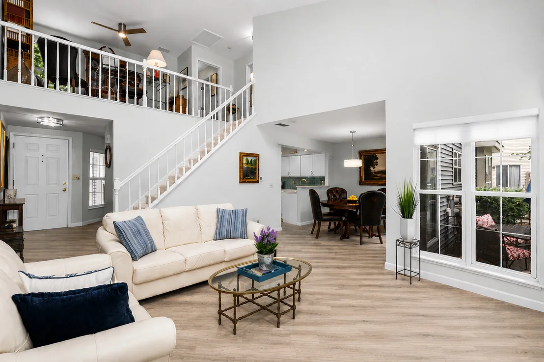 Photo of 1143 Coldspring Road
