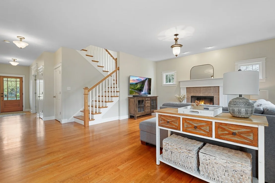 Photo of 834 Citizen Avenue