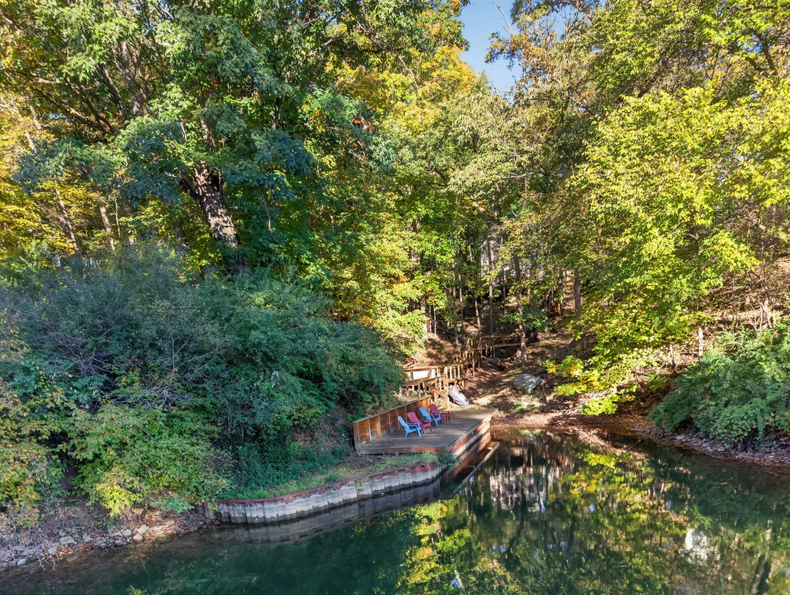 Photo of 702 Walnut Hill Circle