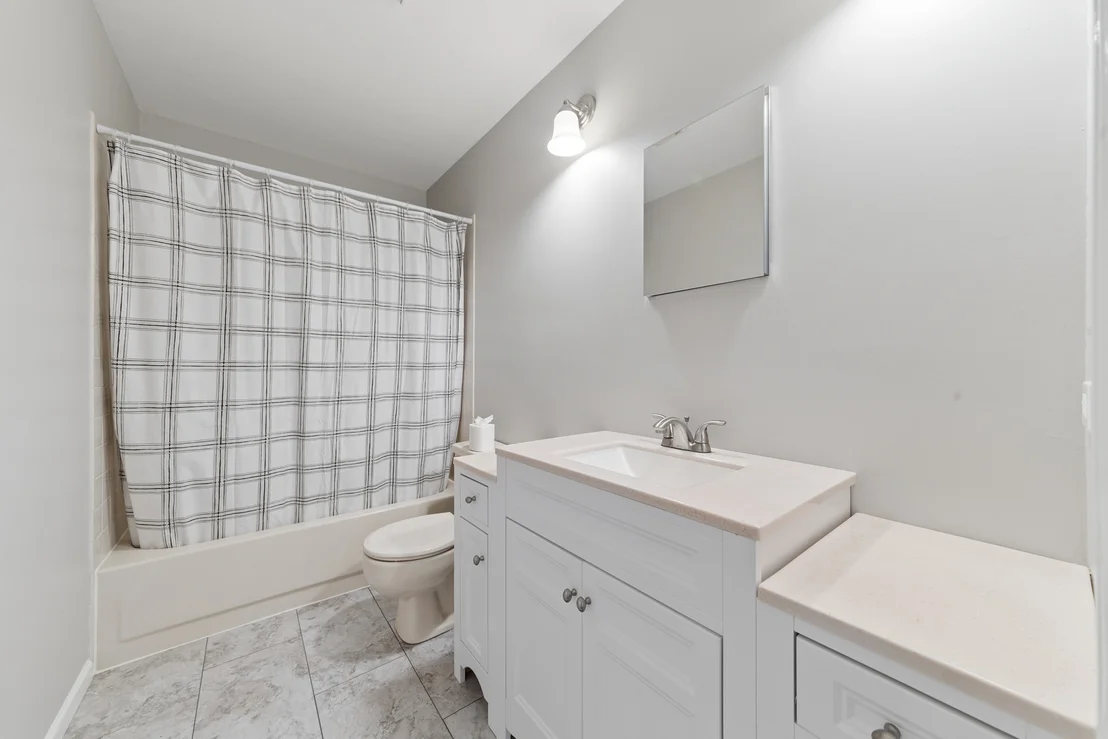 Photo of 1528 Bonaventure Drive