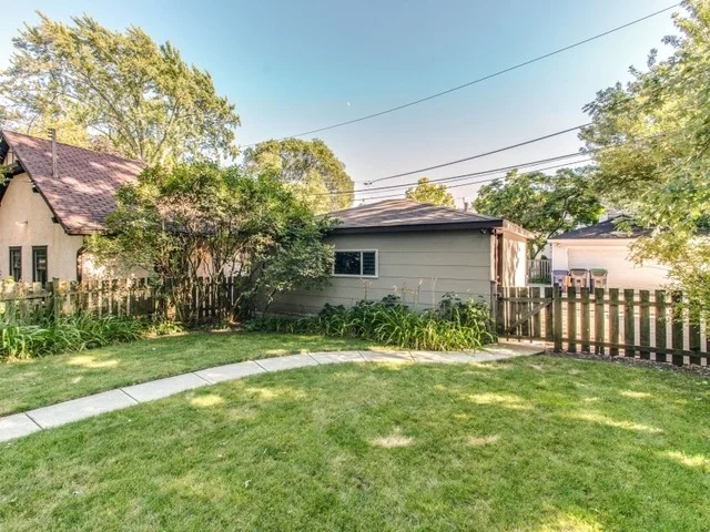 Photo of 628 CENTRAL Street