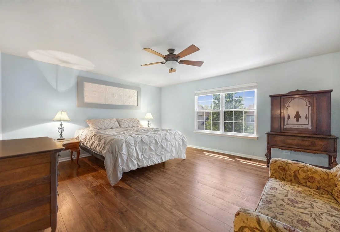 Photo of 1562 Glenside Drive