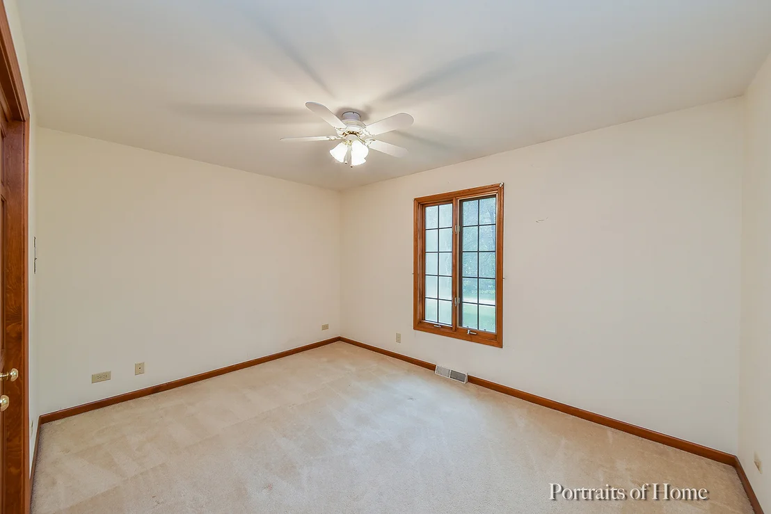 Photo of 2N440 Landrose Lane